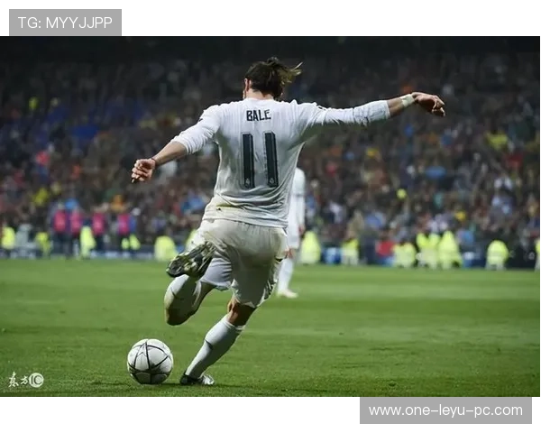 夸雷斯马与贝尔在边锋位置的突破方式出现分化趋势