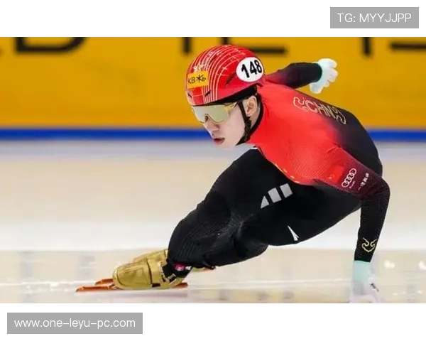 林孝埈这生活真逆天，赛场上严肃脸，街头却公开炫豪车！