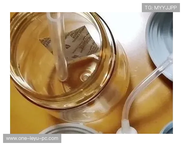 庞伟训练室里就奶瓶喝水？啥级别的人设靠谱吗？